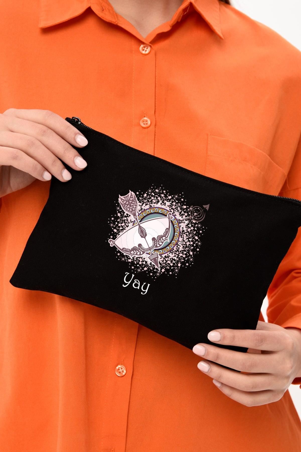 Clutch Burç Serisi - Yay Baskılı SİYAH Kanvas Makyaj Çantası