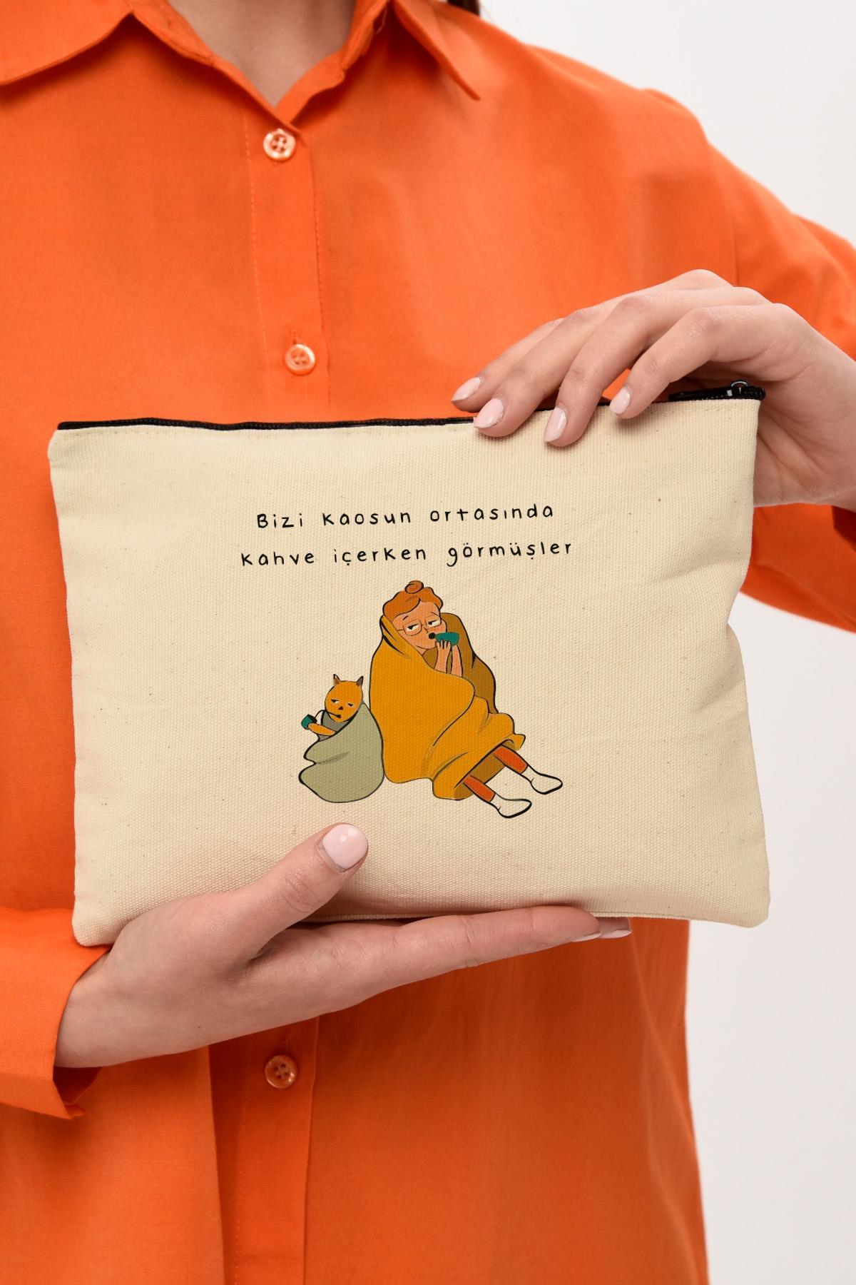 Clutch Kaos Baskılı Kanvas Makyaj Çantası