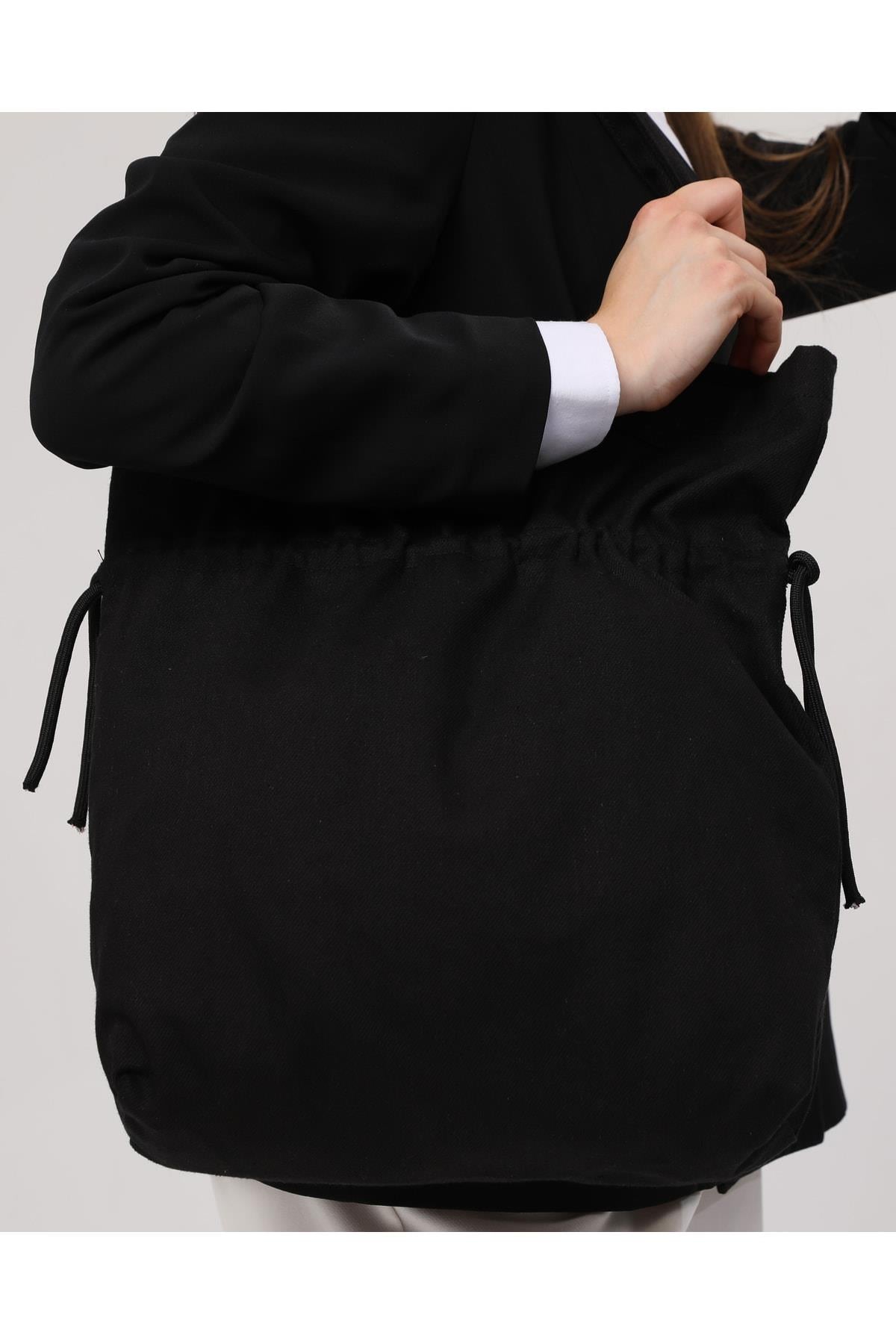 Büzgülü Model Çanta (Siyah)