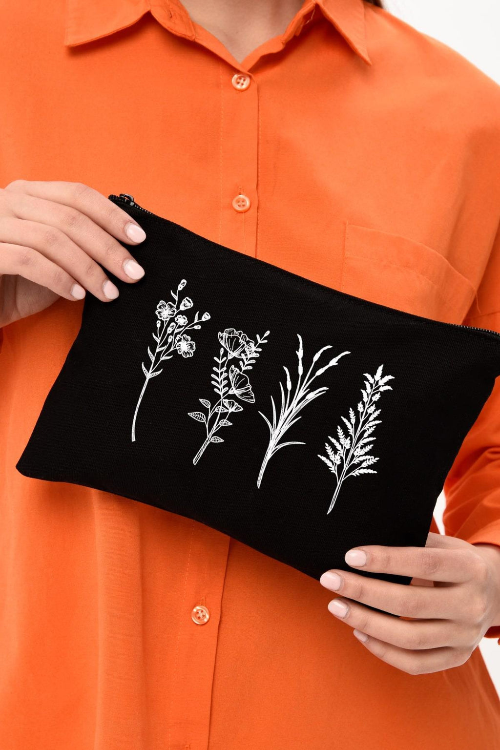 Clutch 4 Dallı Çiçek Siyah Kanvas Makyaj Çantası
