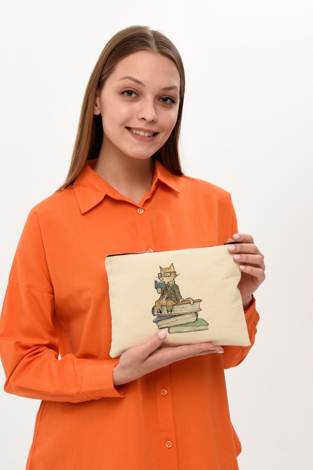 Clutch Kitap Okuyan Kedi Kanvas Makyaj Çantası