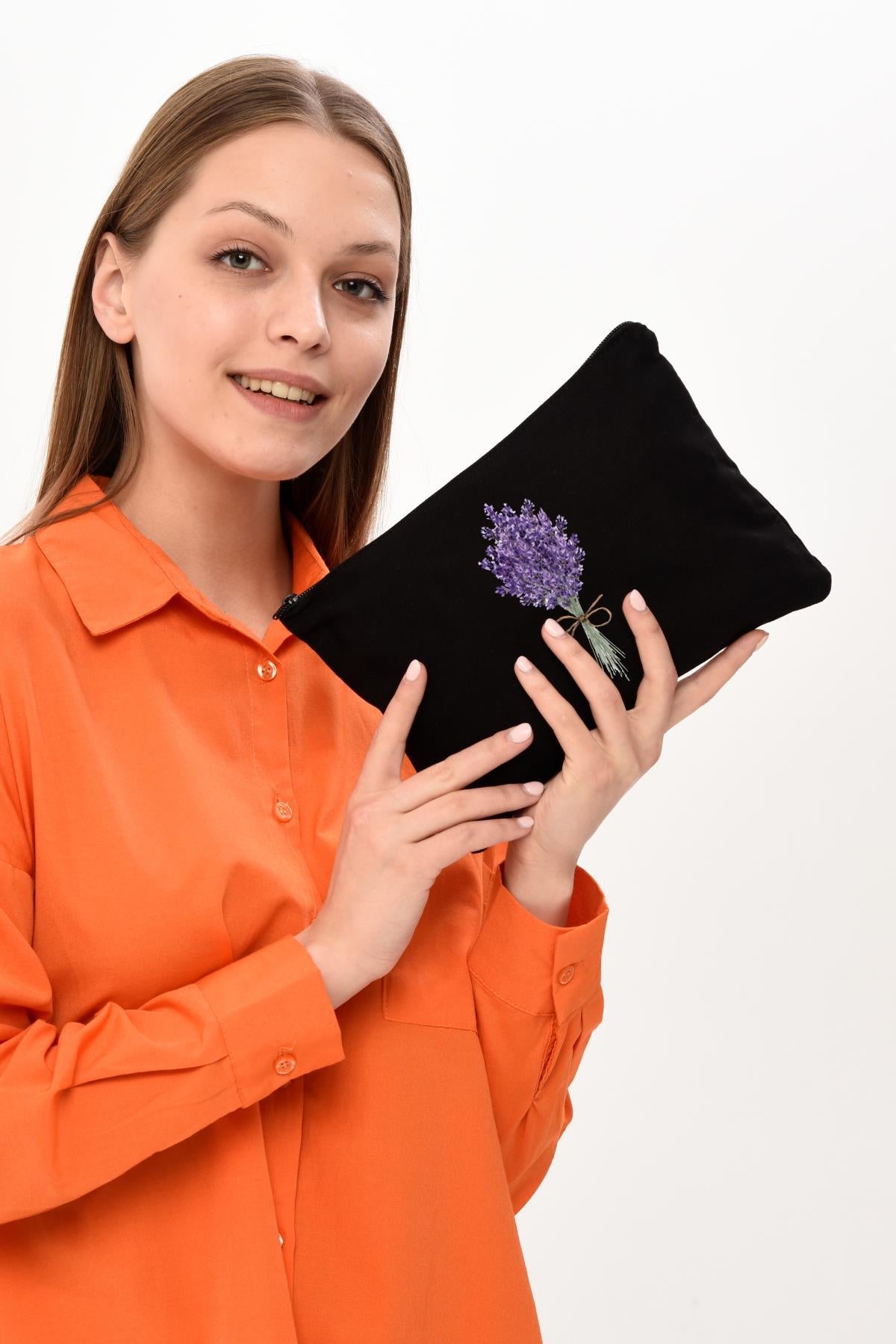 Clutch Lavender Bunch Siyah Kanvas Makyaj Çantası