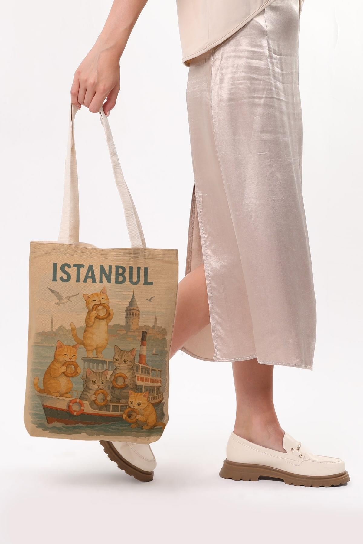 Kanvas Simit Yiyen Kediler Baskılı Bez Çanta