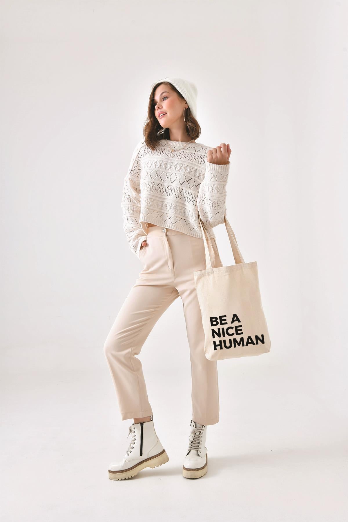 Kanvas Be A Nice Human Bez Çanta C0502