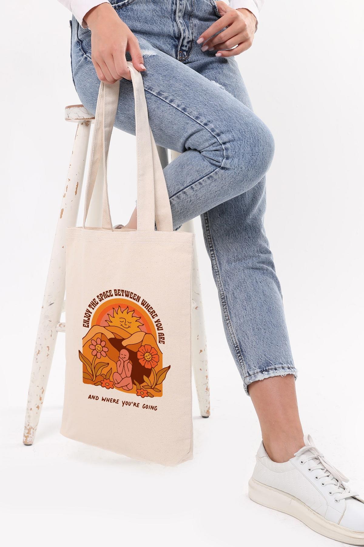 Kanvas Enjoy The Space Bez Çanta