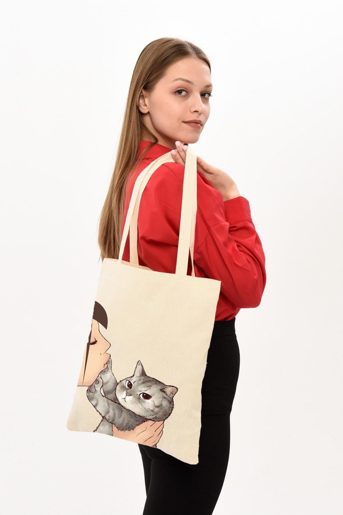 KEDİ ÖPEN KIZ BASKILI HAM BEZ ÇANTA  (Tek Taraflı)