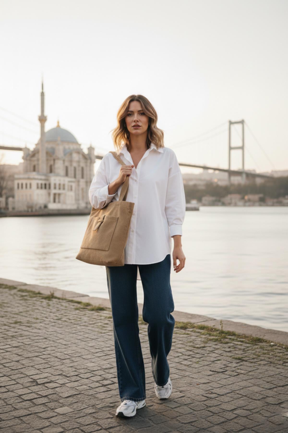 Luna Model Taba Kadife Çanta